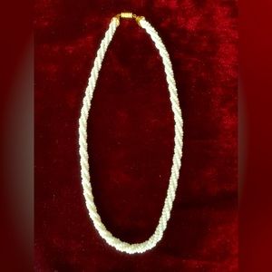 Vintage real pearl necklace real gold safety lock 3 strands white fresh pearls